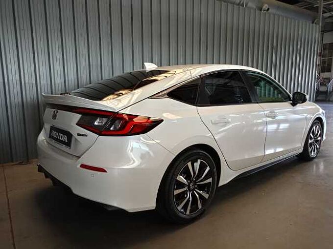 Honda Civic 2.0 i-MMD Hybrid Elegance