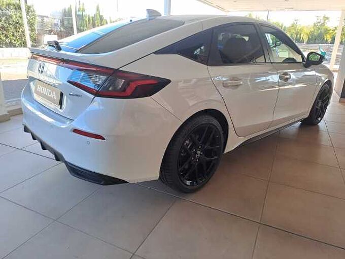 Honda Civic 2.0 i-MMD Hybrid Sport